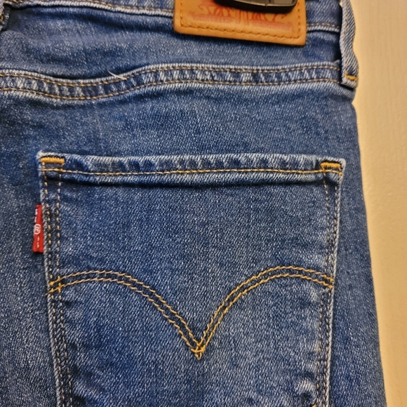Levis high rise skinny 721 - Picture 4 of 5